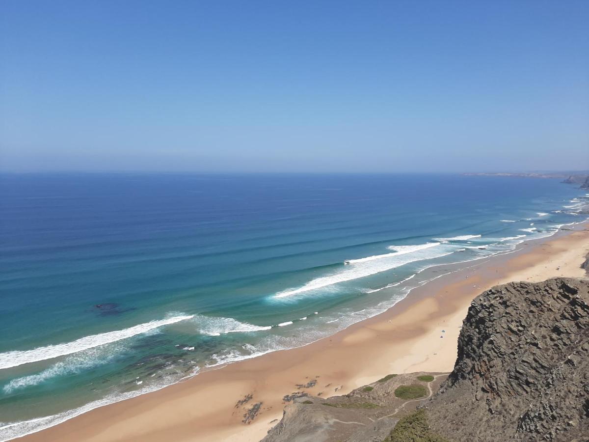 Salmoura Vila do Bispo Exterior foto