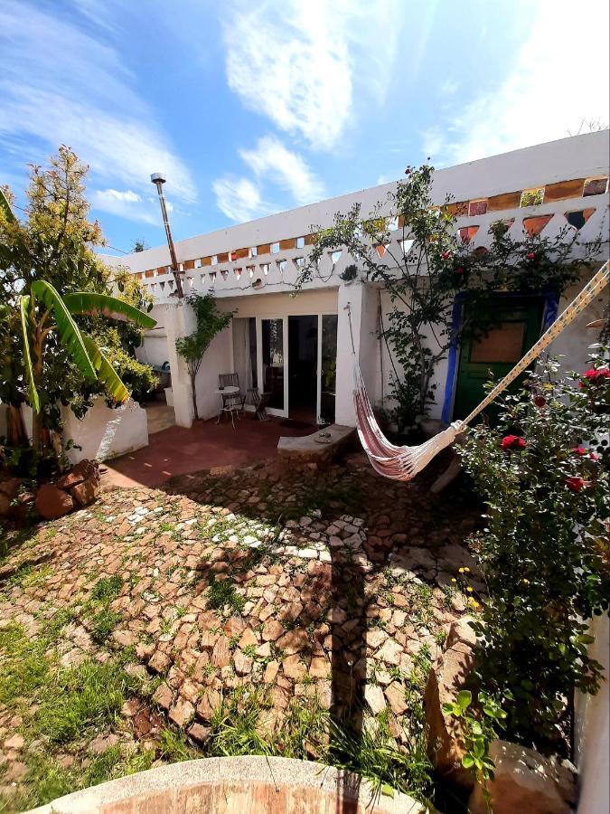 Salmoura Vila do Bispo Exterior foto