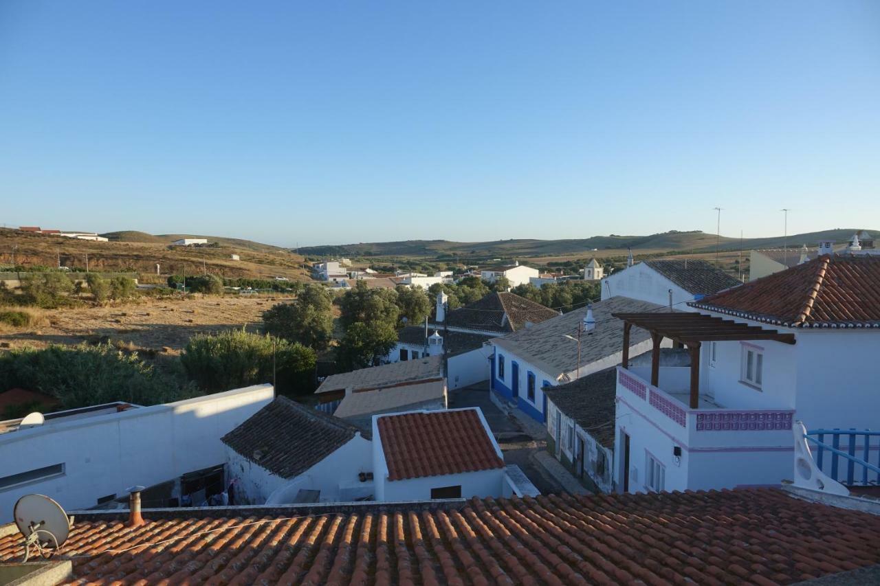 Salmoura Vila do Bispo Exterior foto